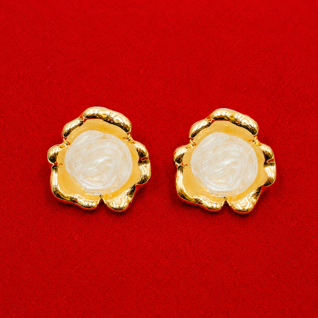 Luxury Floral Gold Stud Earrings for Women – Designer Pearl Flower Earrings