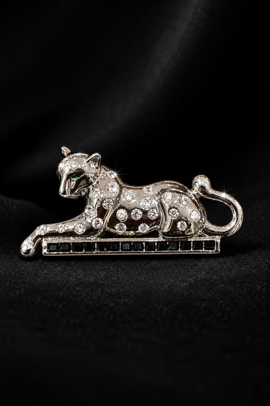 Luxury Panther Crystal Brooch – Elegant Designer Animal Pin